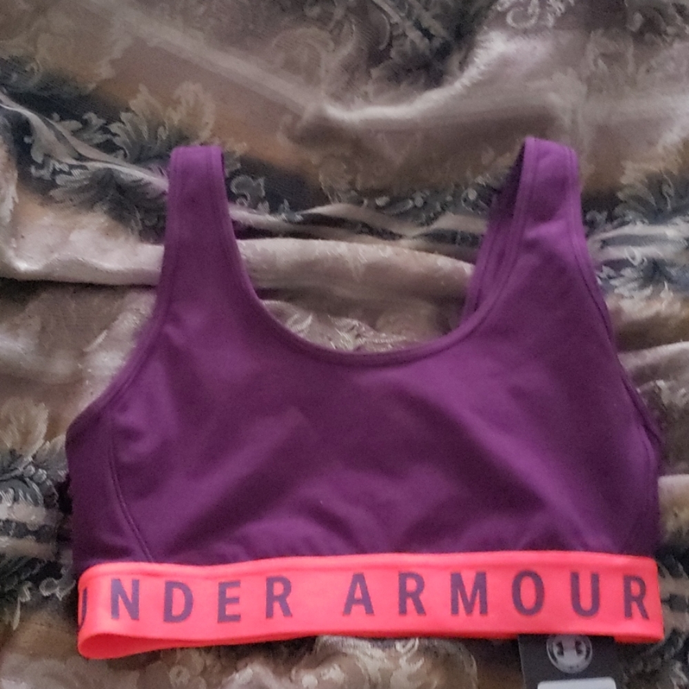 Sports bra
